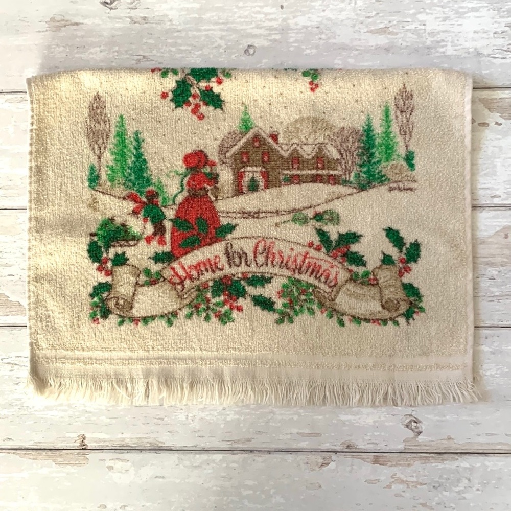 Christmas Hand Towel Home Decor Vintage Holiday Decorations Cream Red 16x24in